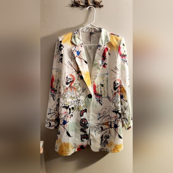 NWOT Shein long sleeve single button Halloween graffiti blazer size medium - Picture 5 of 13